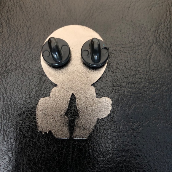 The SLIM Pin - Picture 3 of 3